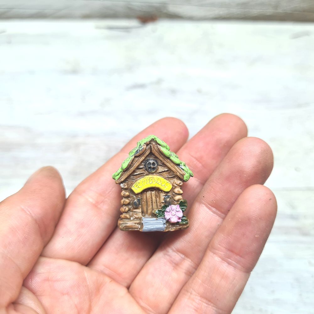 Mini Wooden House - Flower and Twig Nursery